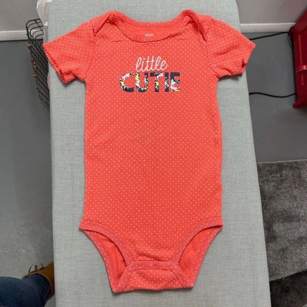 Carter’s | 3 Short Sleeve Onesies
